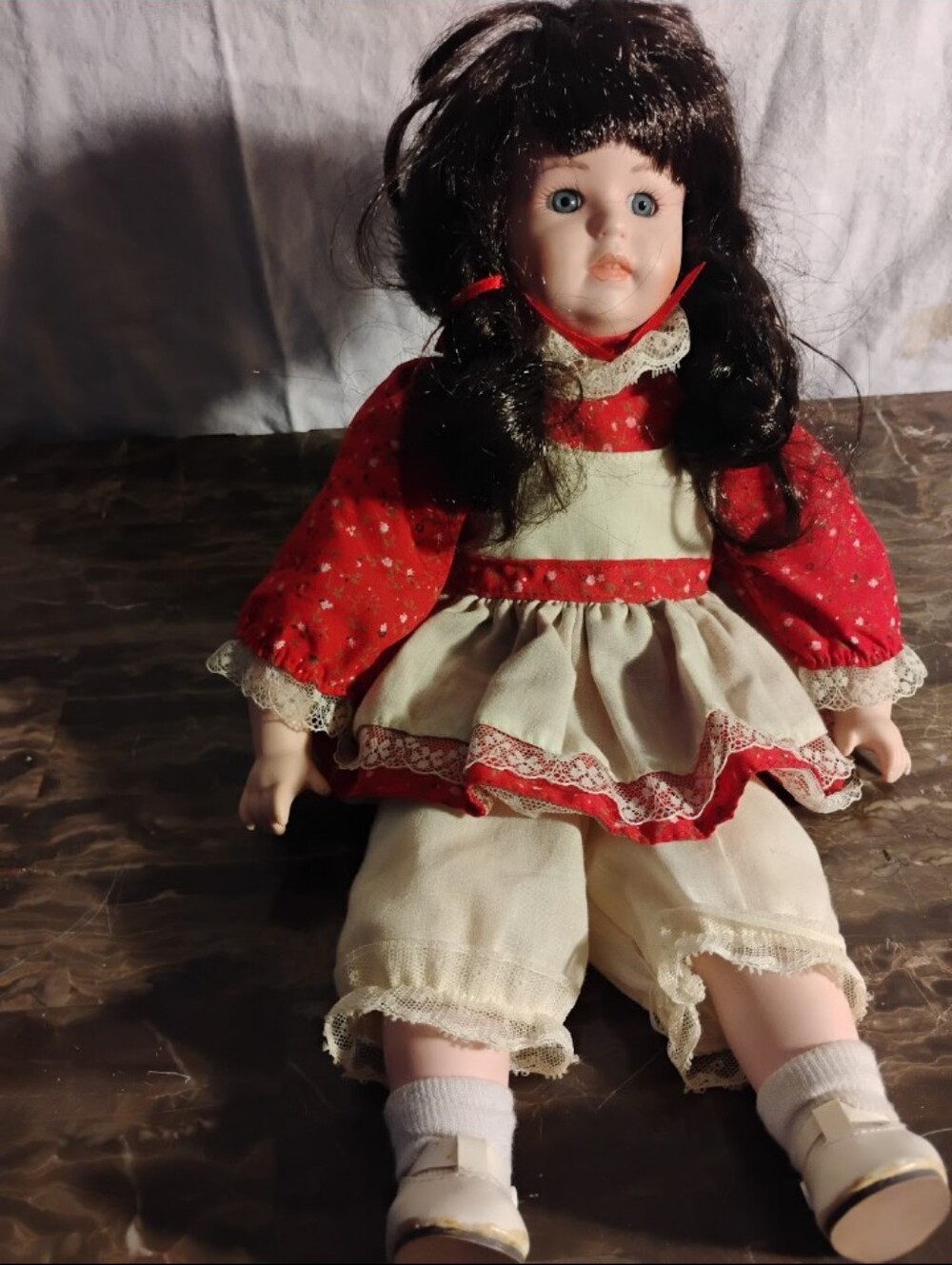 Vintage 1990 Heritage Mint Porcelain Doll Stephanie 14" Red Dress - As Is